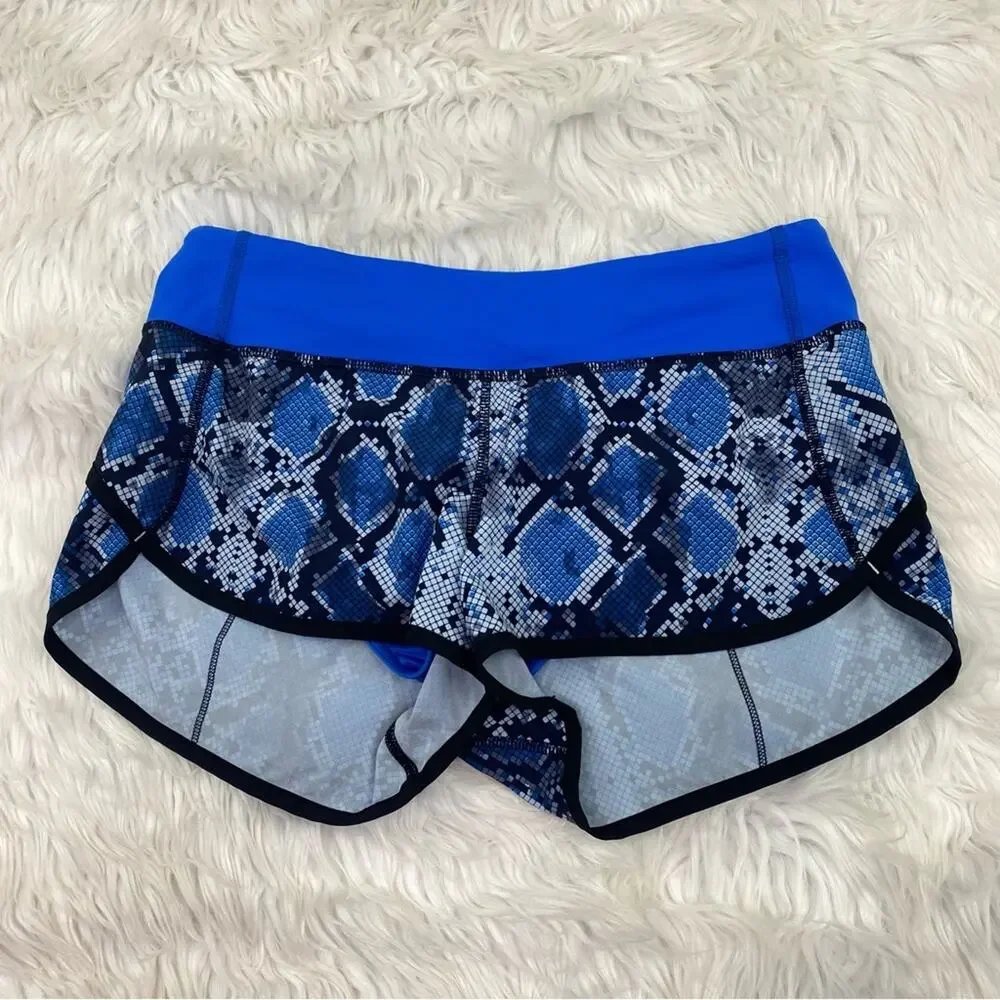 Lululemon Speed Short Mini Ziggy Snake Caspian Blue Pipe Dream Size 6‎